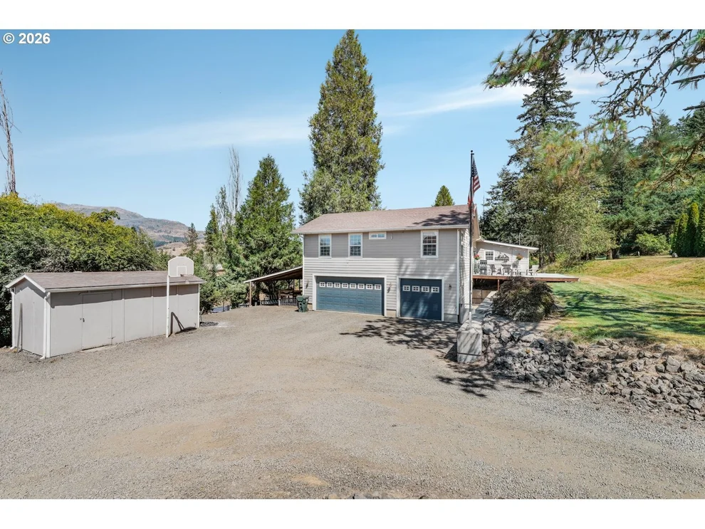 Unit for sale at 216 TERRACE DR, Glide, OR 97443