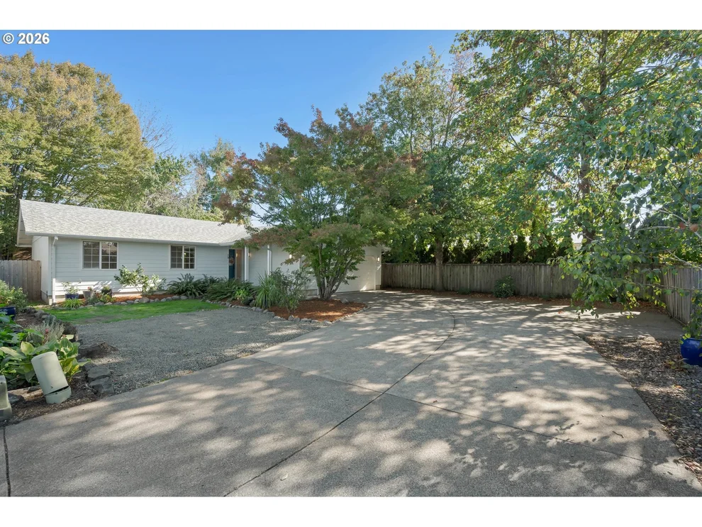 Unit for sale at 1315 ARCADIA DR, Eugene, OR 97401