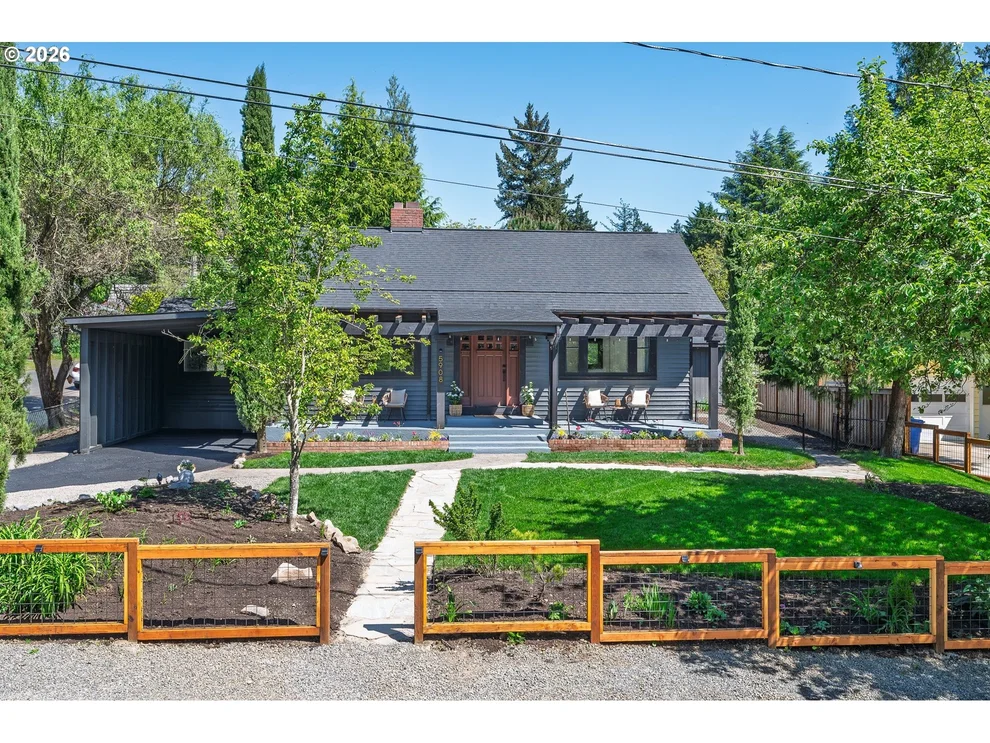 Unit for sale at 5908 SW 45TH AVE, Portland, OR 97221