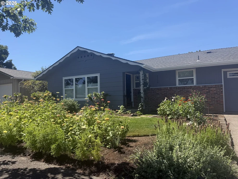 Unit for sale at 2350 FILLMORE ST, Eugene, OR 97405
