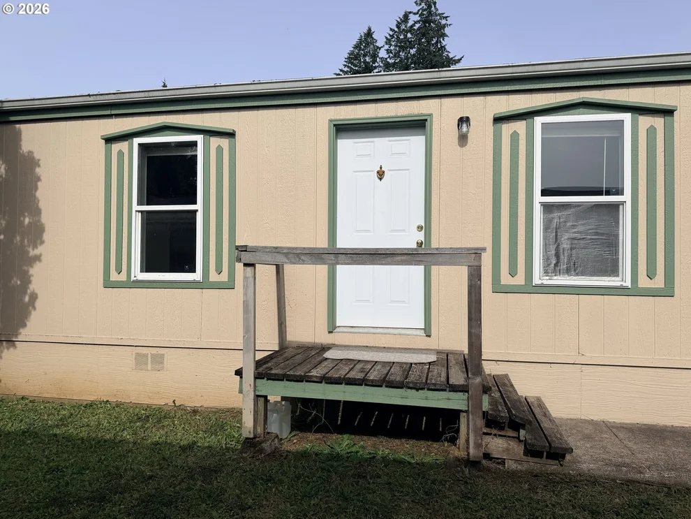 Unit for sale at 700 N MILL ST, Creswell, OR 97426