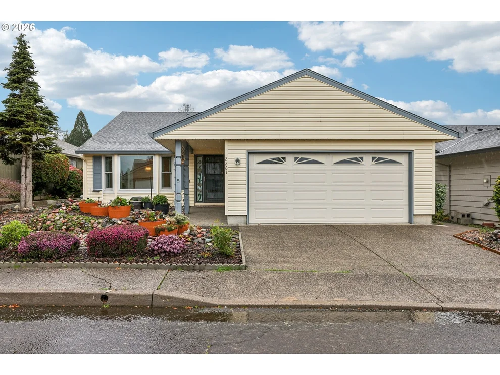 Unit for sale at 2261 NE 153RD AVE, Portland, OR 97230