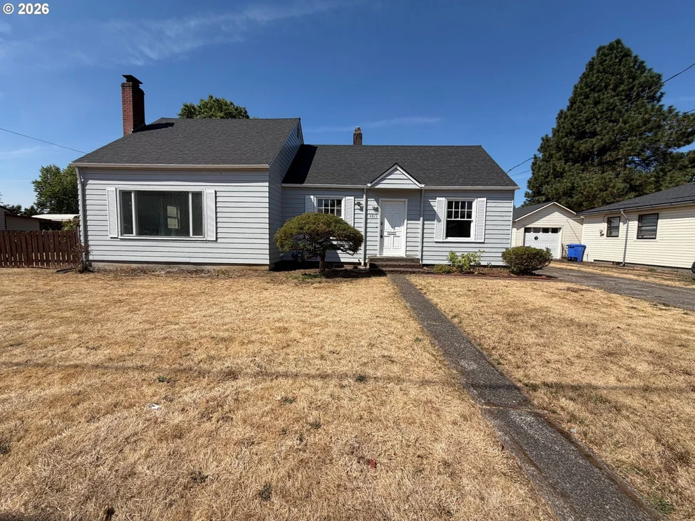Unit for sale at 4815 SE 99TH AVE, Portland, OR 97266