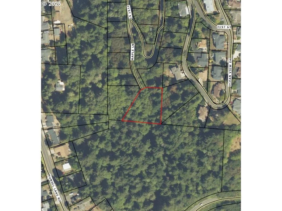 Unit for sale at 3000 Maple LN, Florence, OR 97439