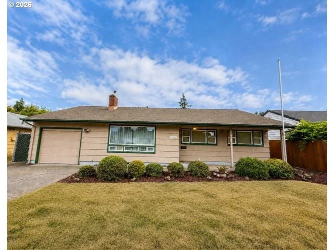 Unit for sale at 1231 N ST, Springfield, OR 97477