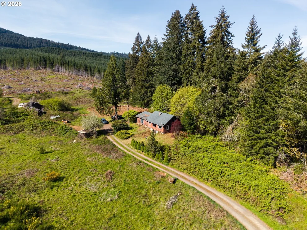 Unit for sale at 21542 HIGHWAY 126, Noti, OR 97461
