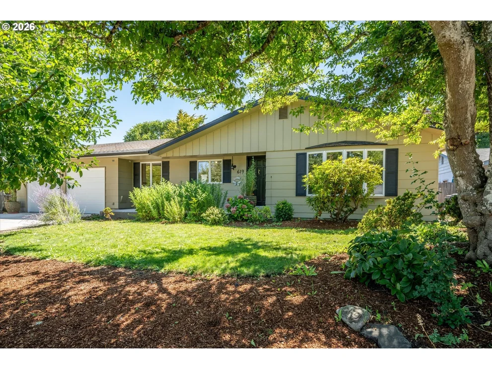 Unit for sale at 619 BLACKSTONE ST, Springfield, OR 97477