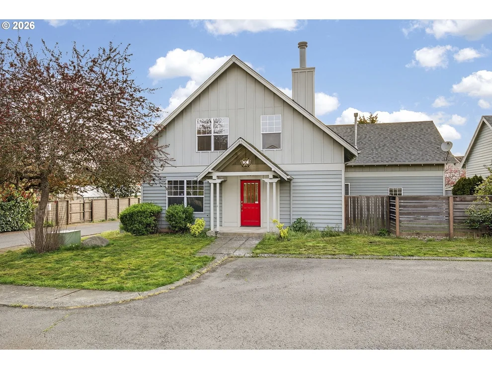 Unit for sale at 13617 NE GLENDOVEER CT, Portland, OR 97230