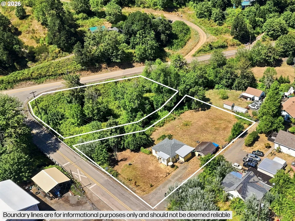 Unit for sale at 152 BEAR CREEK RD, CottageGrove, OR 97424
