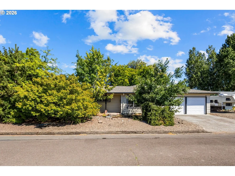 Unit for sale at 2617 FULTON ST, Albany, OR 97322