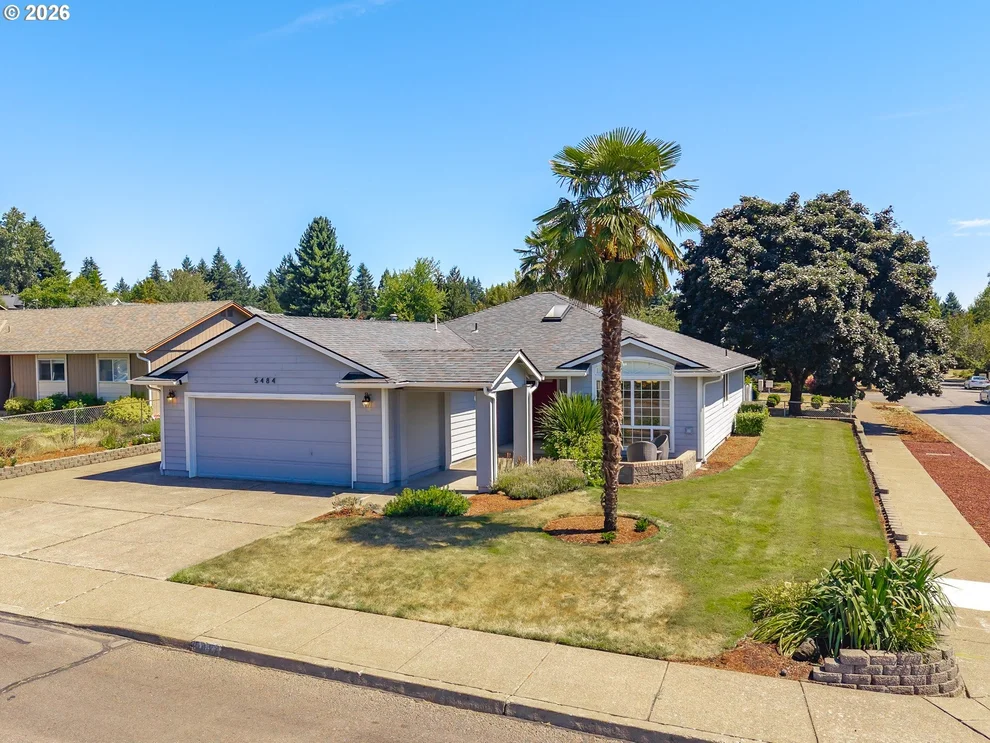 Unit for sale at 5484 MIDDLECREST CT S, Salem, OR 97306