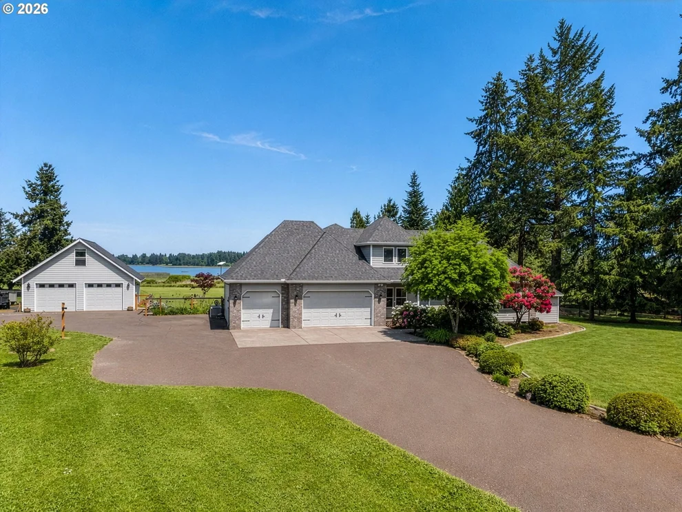 Unit for sale at 88467 TIMBERLINE DR, Veneta, OR 97487