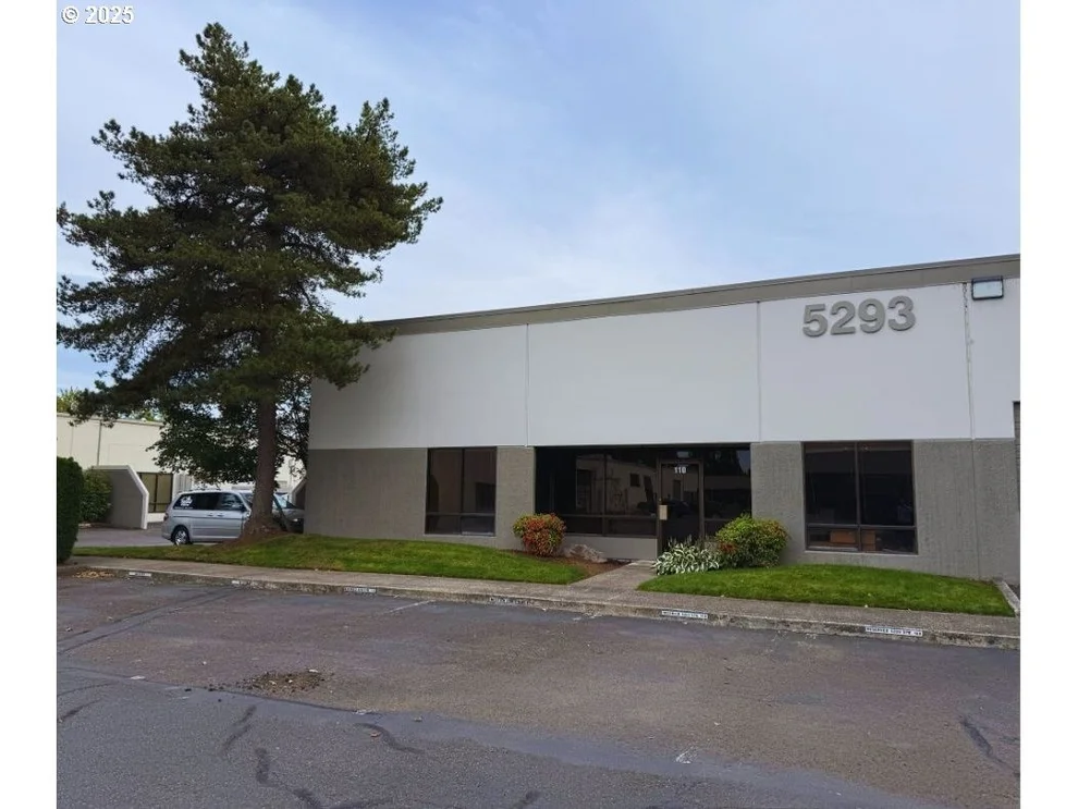 Unit for sale at 5293 NE ELAM YOUNG PKWY, Hillsboro, OR 97124