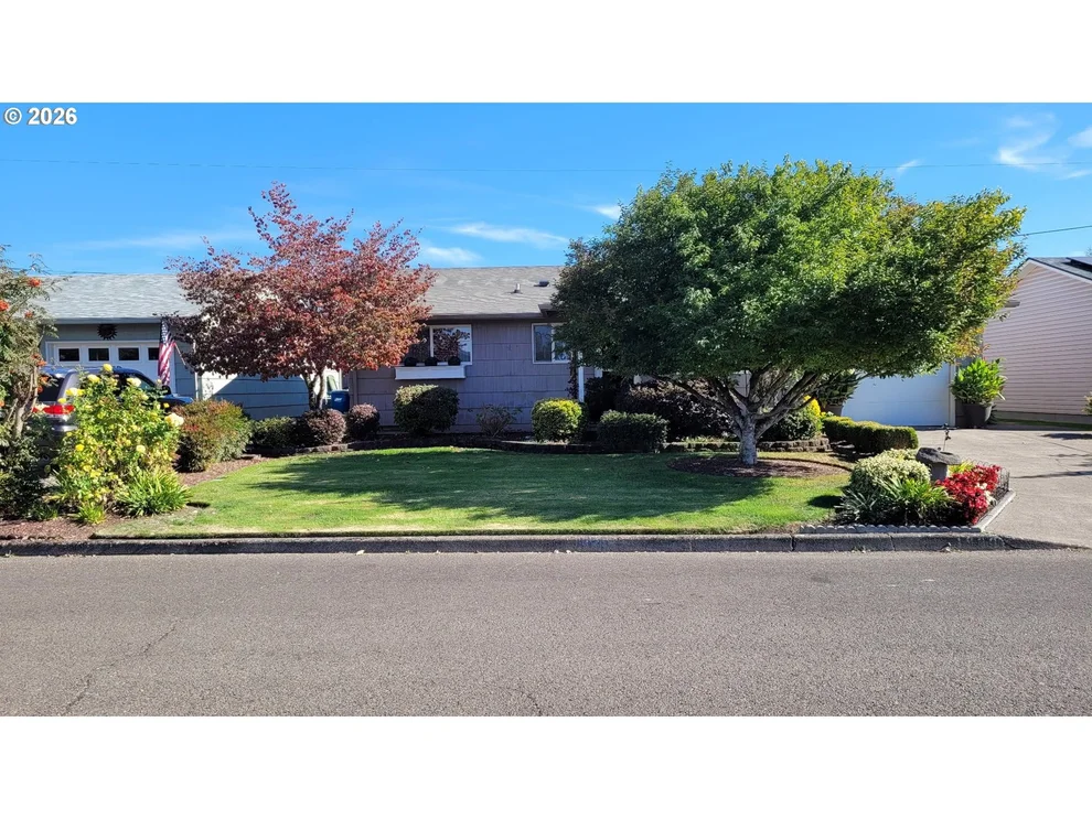 Unit for sale at 1930 SALLAL RD, Woodburn, OR 97071