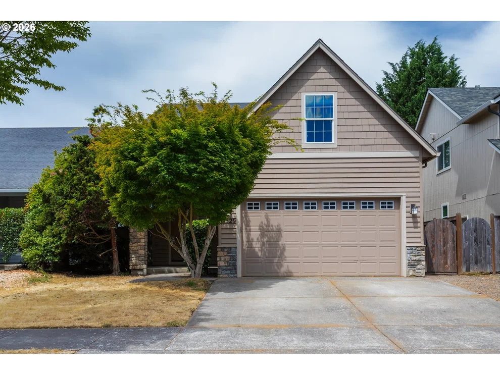 Unit for sale at 5529 KING ARTHUR CT, Eugene, OR 97402