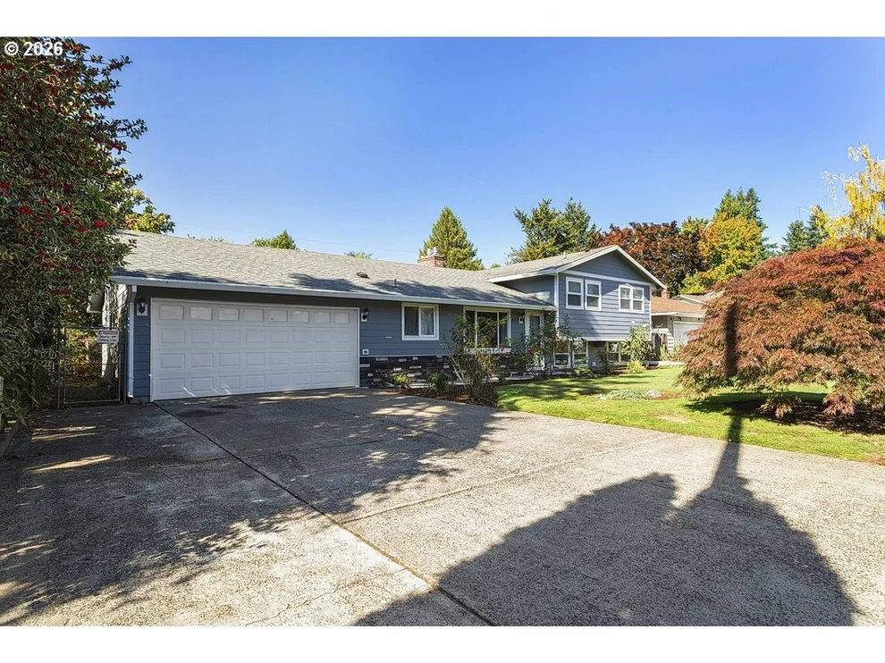 Unit for sale at 311 SE 155TH PL, Portland, OR 97233