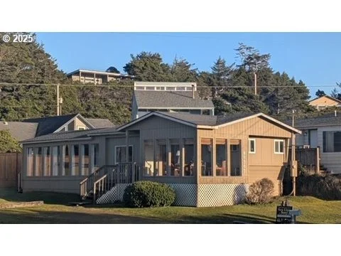 Unit for sale at 88565 2ND AVE, Florence, OR 97439