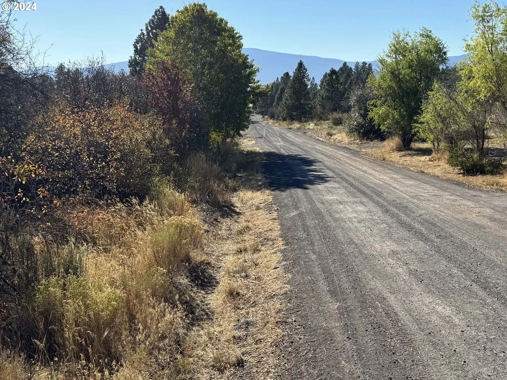 Unit for sale at E Lake AVE, Chiloquin, OR 97624