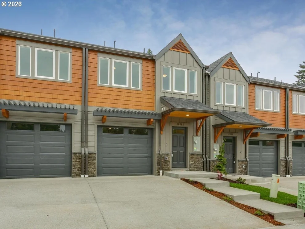 Unit for sale at 16817 CHULA VISTA AVE, Sandy, OR 97055