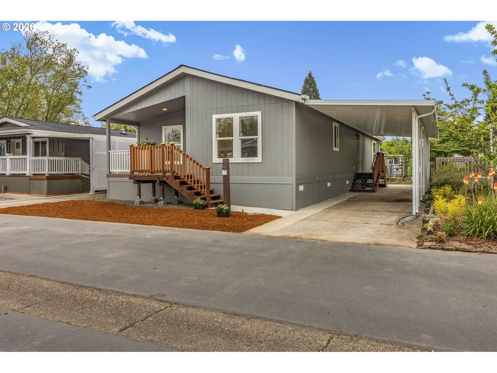 Unit for sale at 1400 Candlelight DR, Eugene, OR 97402