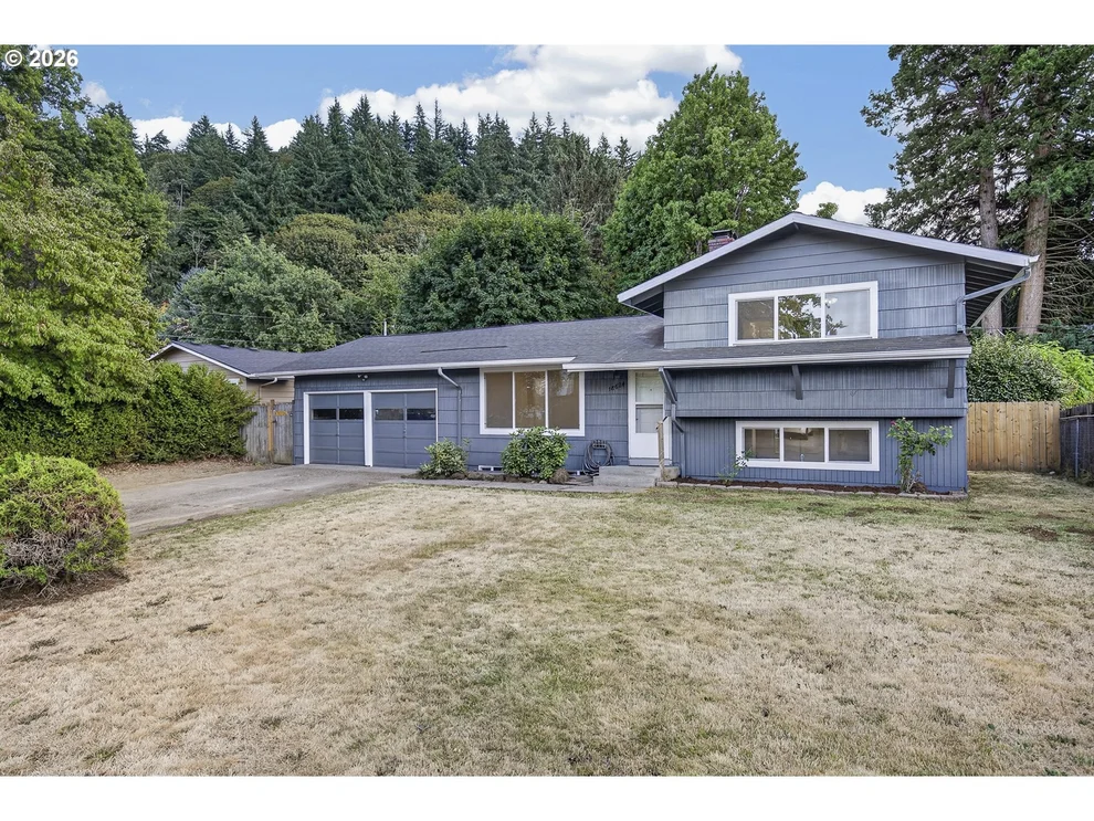 Unit for sale at 18624 SE CLINTON ST, Gresham, OR 97030
