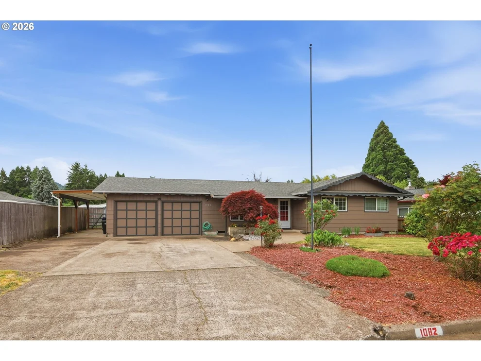Unit for sale at 1082 DONDEA ST, Springfield, OR 97478