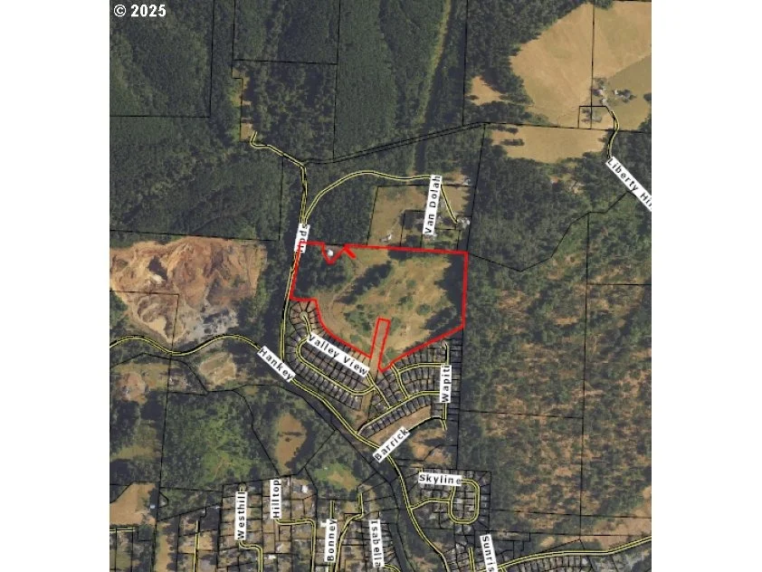 Unit for sale at Kestrel View DR, StHelens, OR 97051