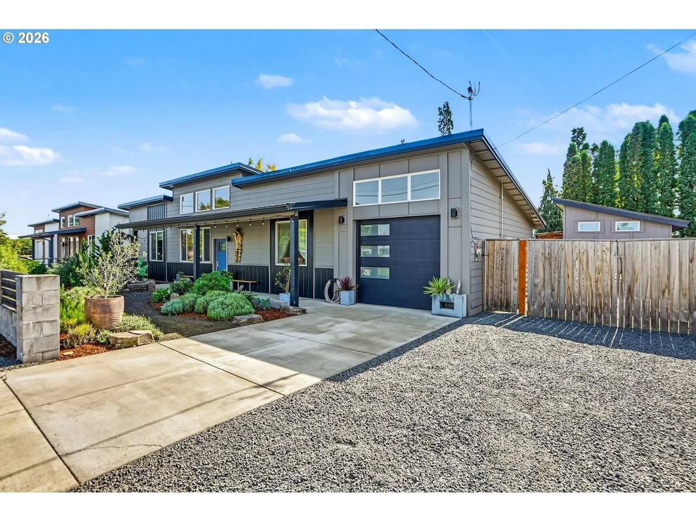 Unit for sale at 1004 36TH AVE, Albany, OR 97321