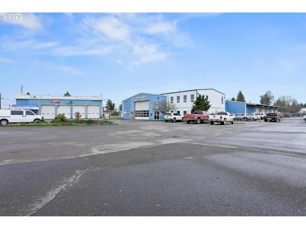 Unit for sale at 555 N PACIFIC HWY, Woodburn, OR 97071
