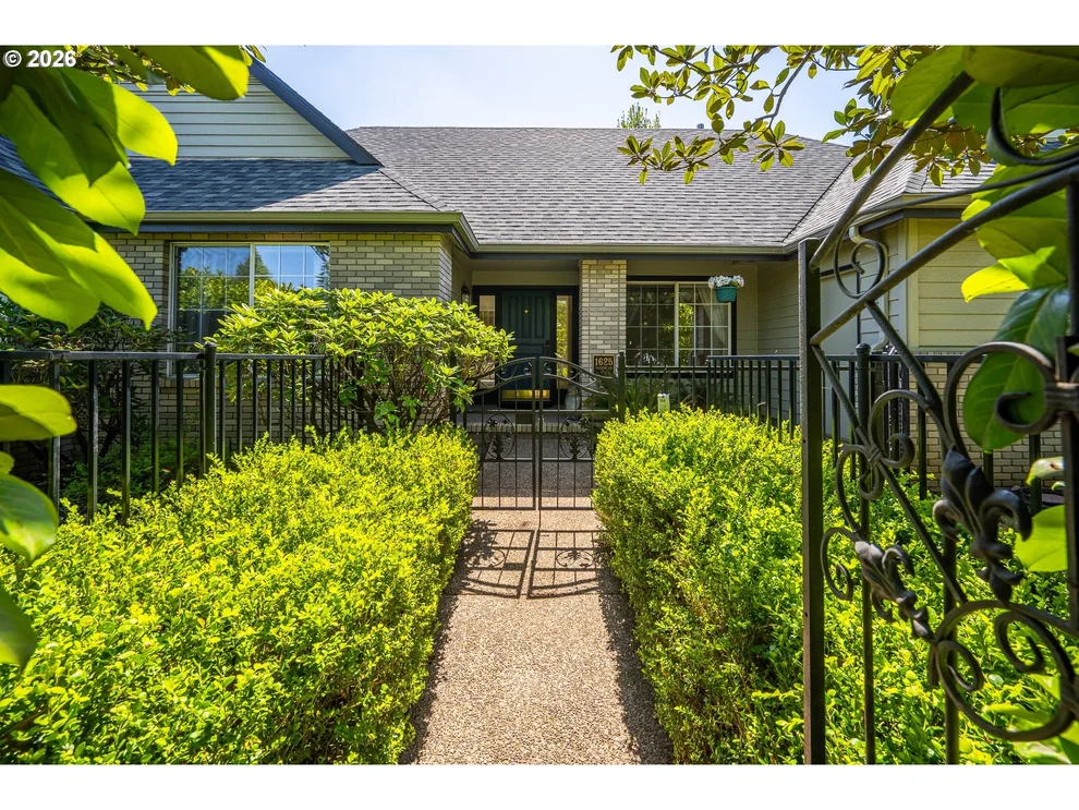 Unit for sale at 1625 VICTORIAN WAY, Eugene, OR 97401