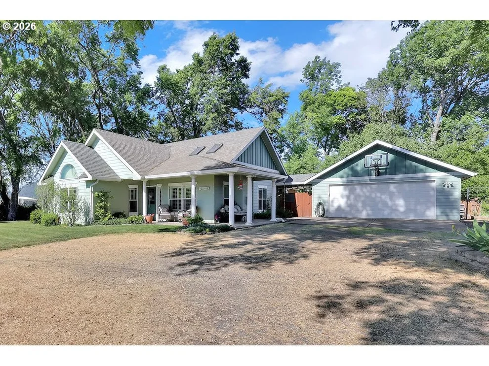 Unit for sale at 1208 LINN WAY, Brownsville, OR 97327