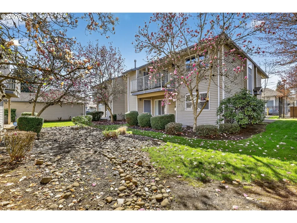 Unit for sale at 4606 W POWELL BLVD, Gresham, OR 97030