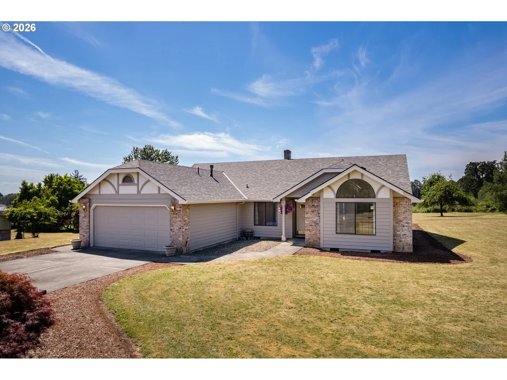 Unit for sale at 34948 SYKES RD, StHelens, OR 97051