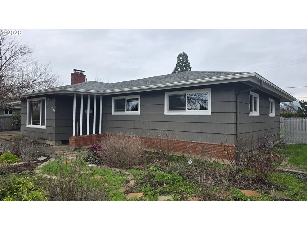 Unit for sale at 1047 BAXTER ST, Eugene, OR 97402