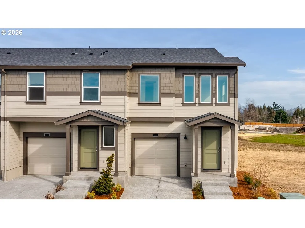 Unit for sale at 6218 SE 15th ST, Gresham, OR 97080