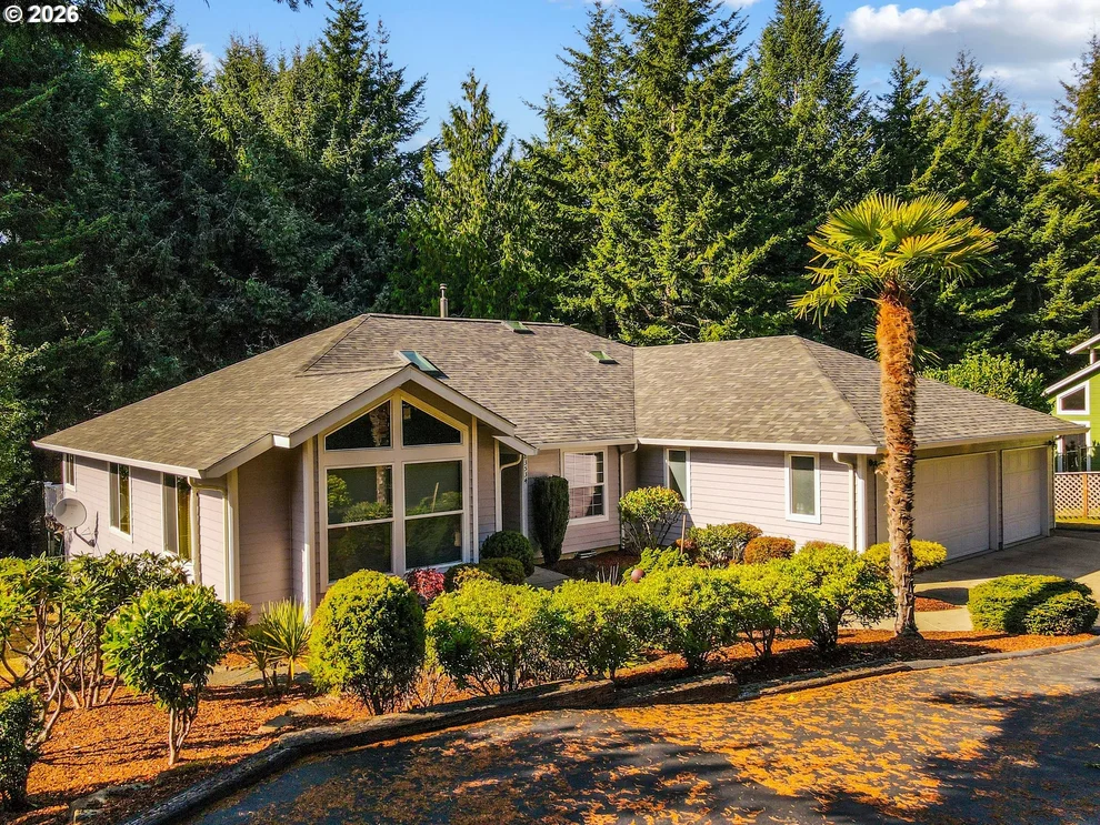 Unit for sale at 83534 CLEAR LAKE RD, Florence, OR 97439