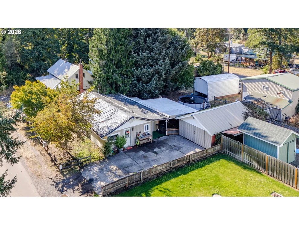 Unit for sale at 739 NW RIVER RD, MillCity, OR 97360
