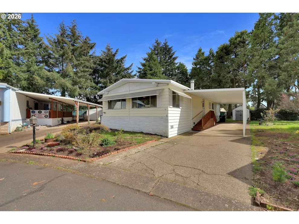Unit for sale at 1800 LAKEWOOD CT, Eugene, OR 97402