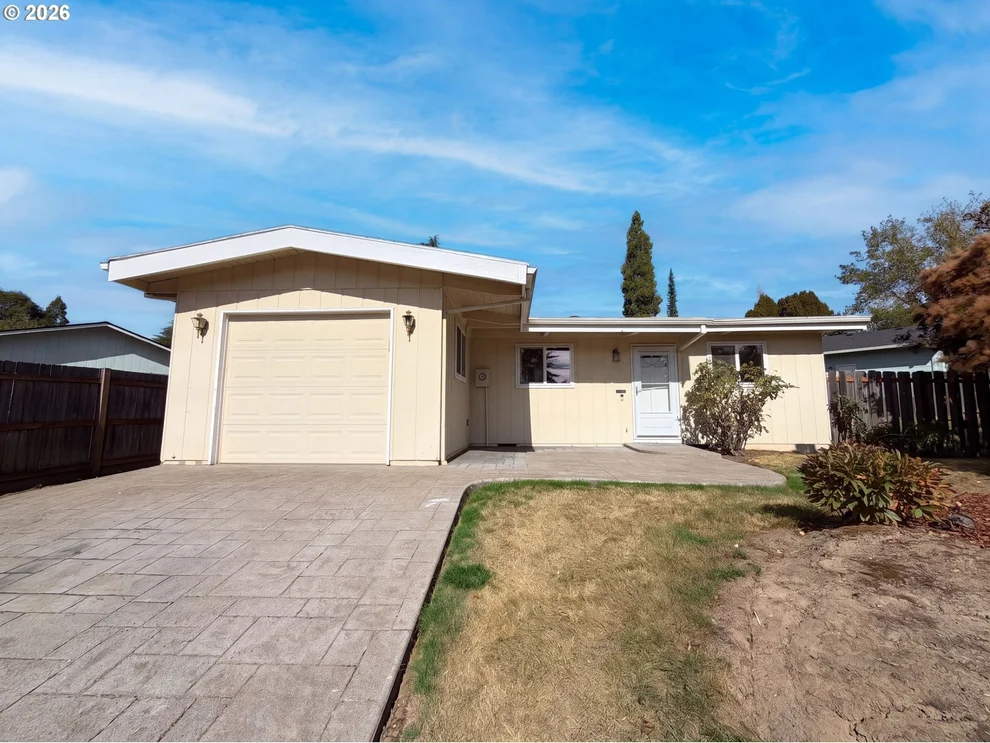 Unit for sale at 19495 SW SOUTHVIEW ST, Beaverton, OR 97078