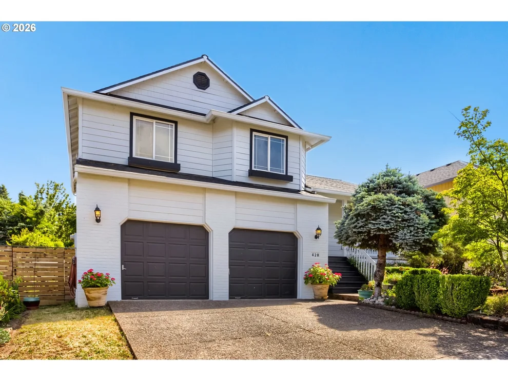 Unit for sale at 428 SE 10TH ST, Troutdale, OR 97060
