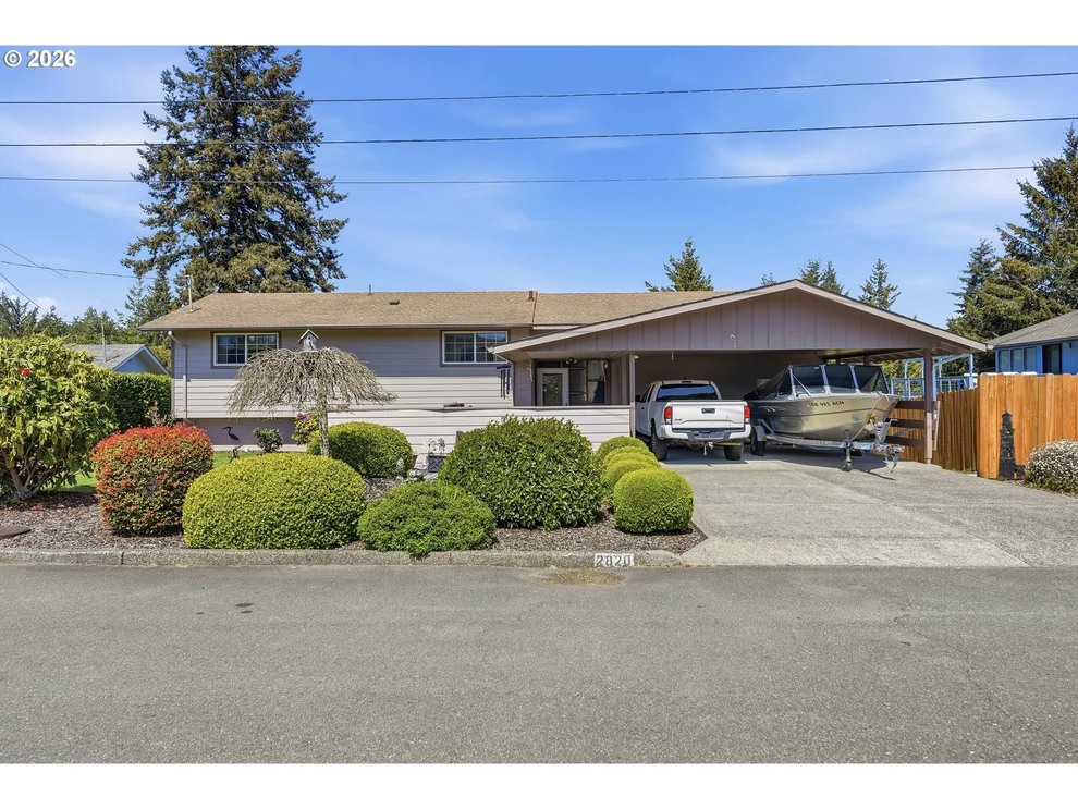 Unit for sale at 2820 COUNTRY CLUB CT, Reedsport, OR 97467