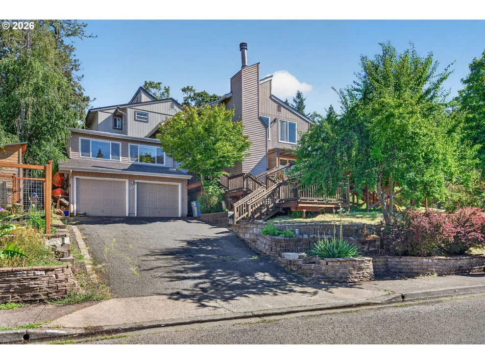 Unit for sale at 207 W 52ND AVE, Eugene, OR 97405