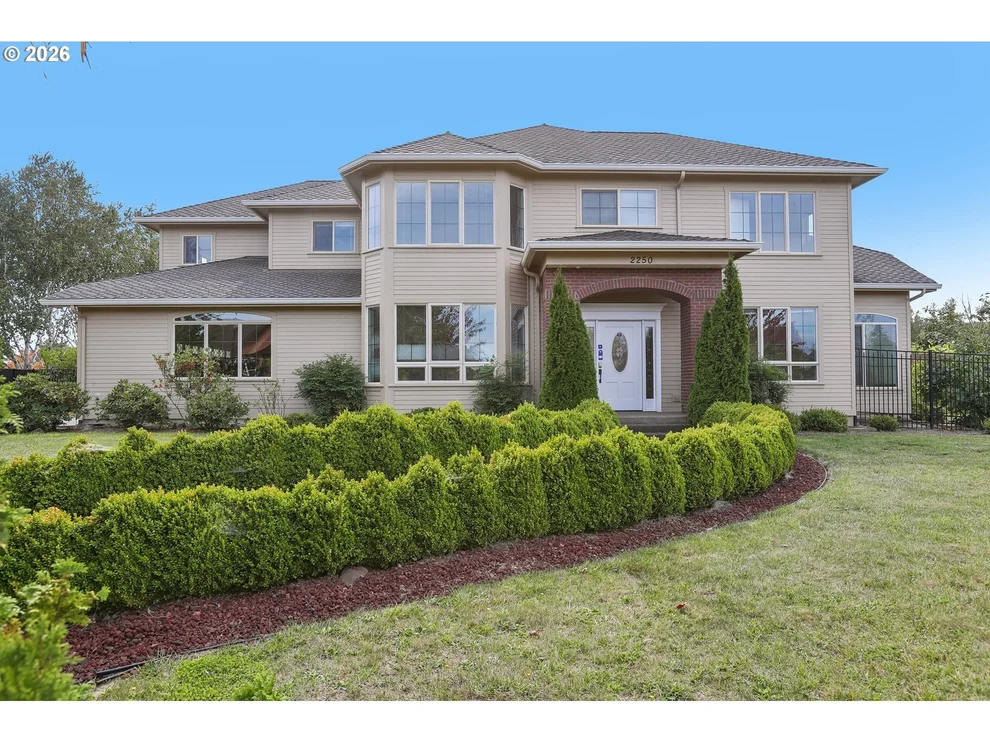 Unit for sale at 2250 SW HOMER ROSS LOOP, McMinnville, OR 97128