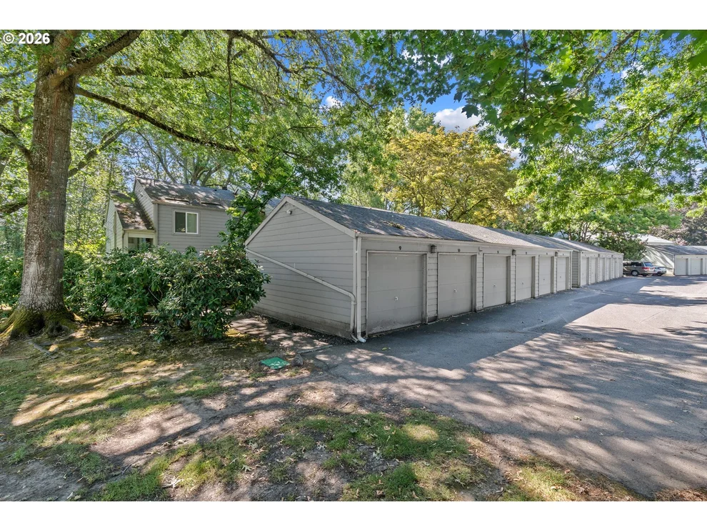 Unit for sale at 5190 NW NEAKAHNIE AVE, Portland, OR 97229