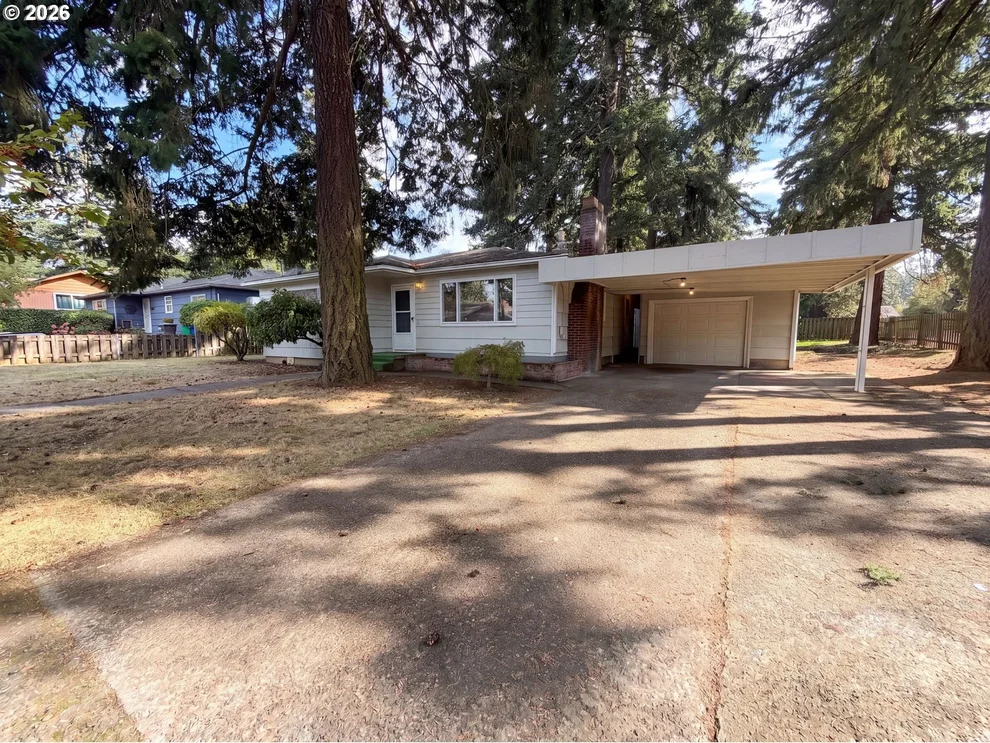 Unit for sale at 11500 SE HAWTHORNE ST, Portland, OR 97216