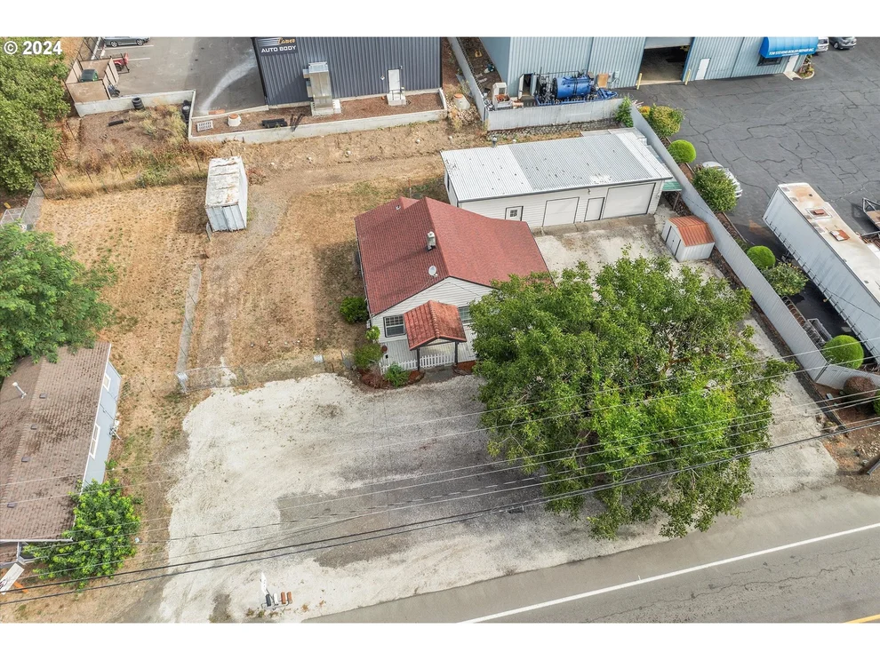 Unit for sale at 16265 SE HIGHWAY 224, Damascus, OR 97089