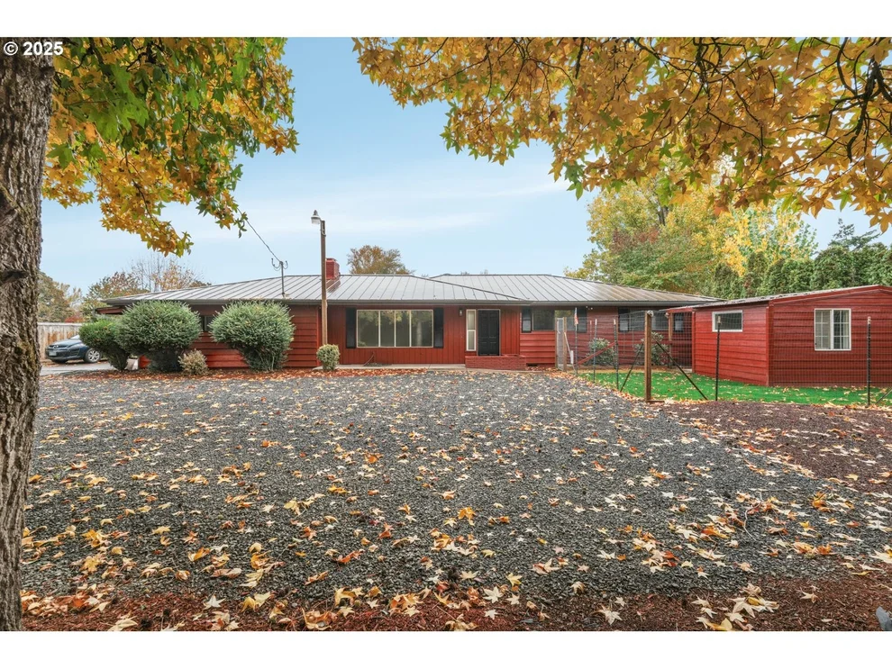 Unit for sale at 4160 NE Cordon RD, Salem, OR 97305