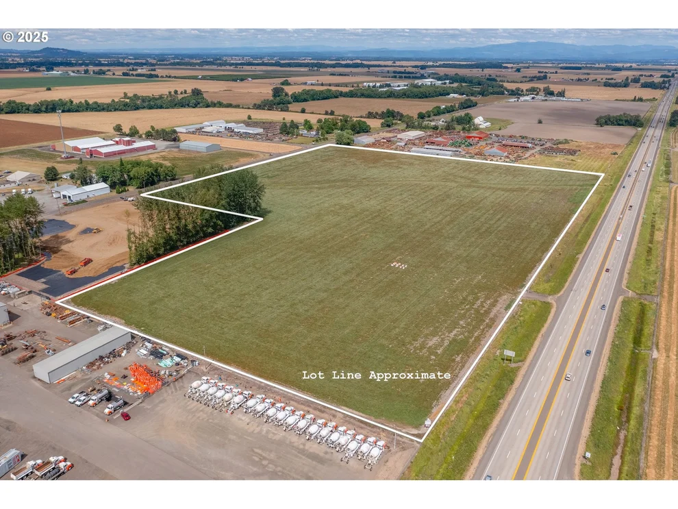 Unit for sale at 32320 Highway 34, Tangent, OR 97389