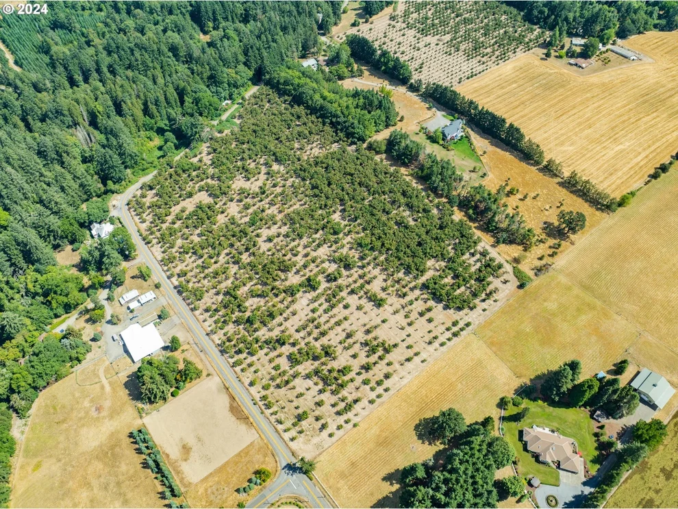Unit for sale at Bell and Baker RD, Sherwood, OR 97140