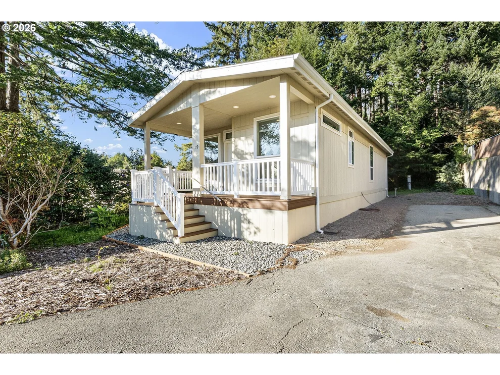 Unit for sale at 98041 HALLWAY RD, Brookings, OR 97415
